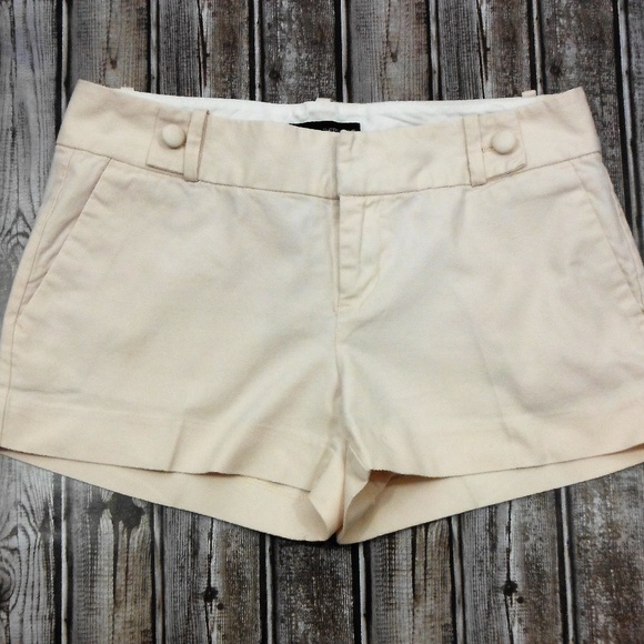 Banana Republic Shorts Banana Republic Womans Flat Front Shorts Sz